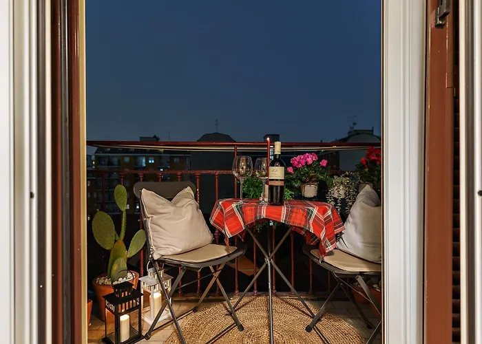 Milan's Navigli Nest Mediolan
